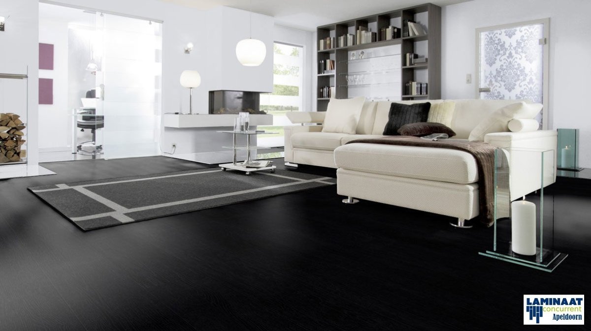 12mm dik Waterbestendig Laminaat Black Oak met integreerde ondervloer - Afbeelding 6