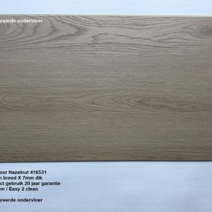 7mm dik Pvc click Hazelnut 416531 met integreerde ondervloer €34,95p/m2