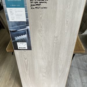 Waterbestendig Laminaaat Raindrop Vries Eik 8mm 4V