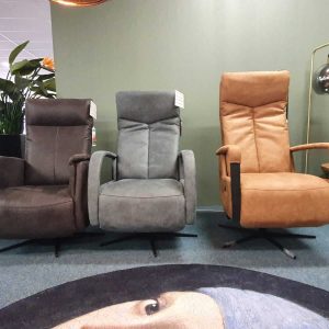 Relaxfauteuils op maat en kleur. S M en L.