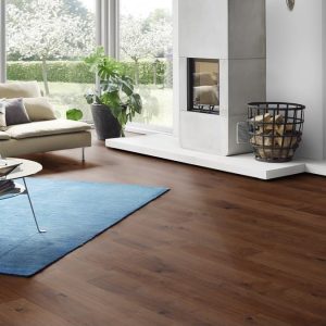 Pvc click Walnoot Bruin met integreerde ondervloer €23,95m2
